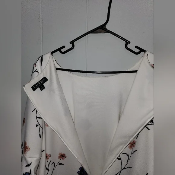 Ralph Lauren Stunning 😍 Boho Style Floral Bell Sleeve Dress - Picture 2 of 16